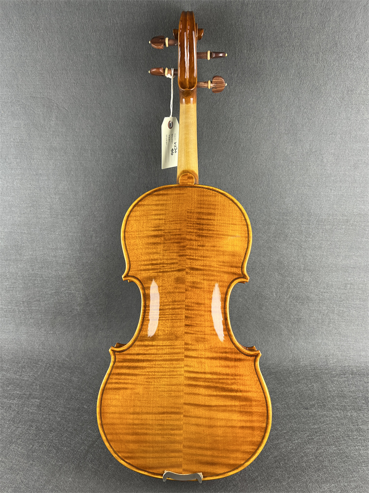 Foto Real Violino Artesanal de - Musical Instrument Photo avaliação e preço